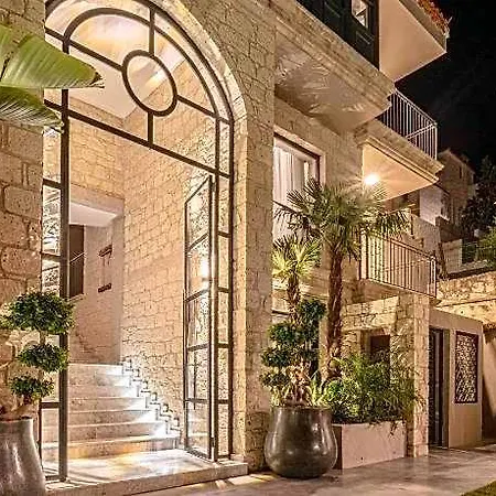 Otel Derin Alacati (adults Only)