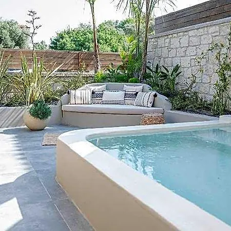 Derin Alacati (adults Only) Otel 3*