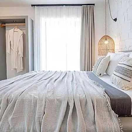 Otel Derin Alacati (adults Only)